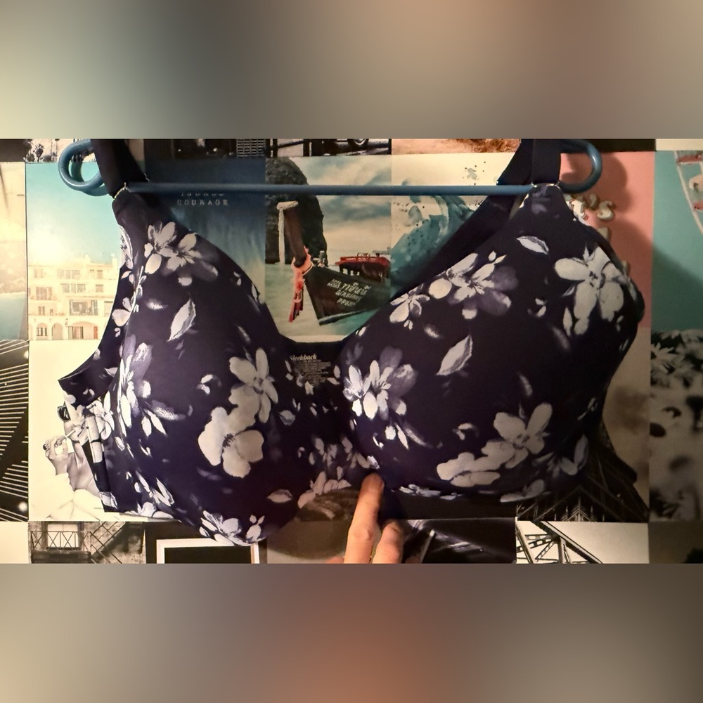 La Vie En Rose Wireless Sleekback Lightly Lined Bra 42DD